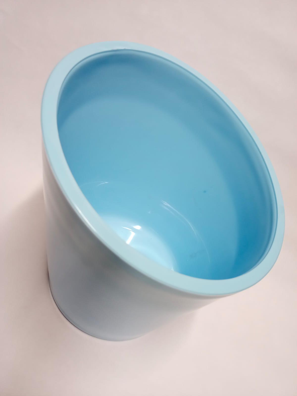 Hielera azul lisa
